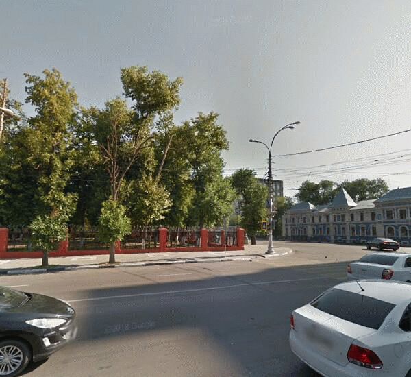 Банкомат банка Возрождение по адресу просп. Революции,  д. 10