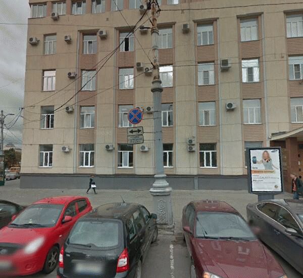 Банкомат Балтийского Банка по адресу площадь Ленина 12