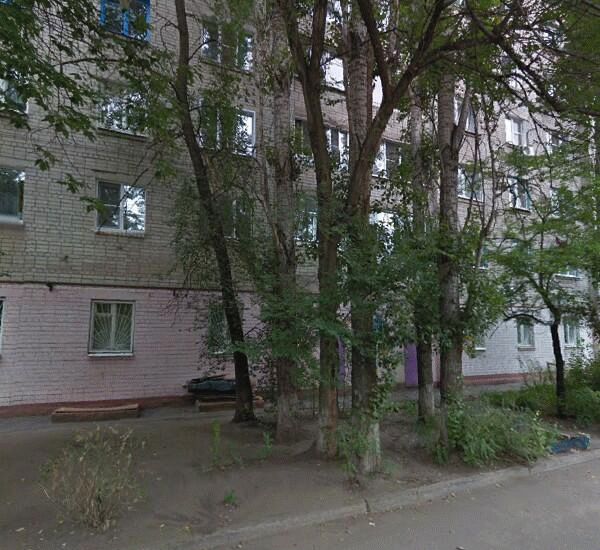 Банкомат Сбербанка России по адресу ул. Остужева,  28