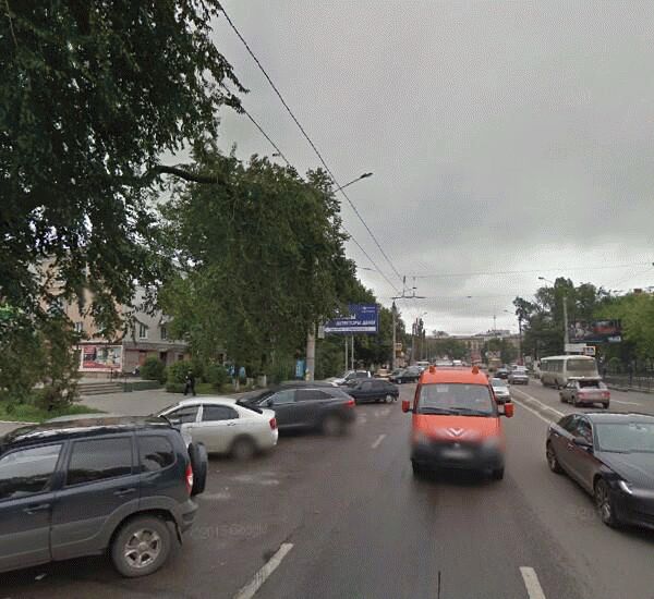 Банкомат Сбербанка России по адресу улица Ворошилова 8в