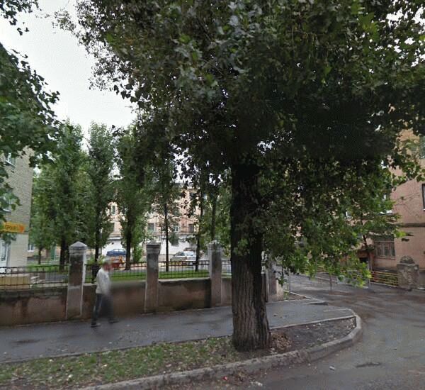 Банкомат Восточного Экспресс Банка по адресу ул. Свободы,  д. 75