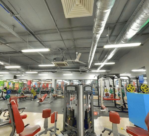 Отделение Татфондбанка по адресу Московский проспект 129